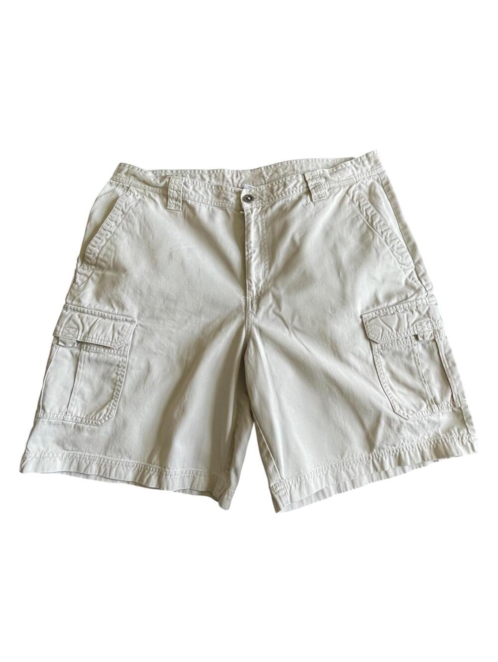 Columbia Cargo Shorts Beige Multiple Pocket Mens 40x10‎ CLEAN